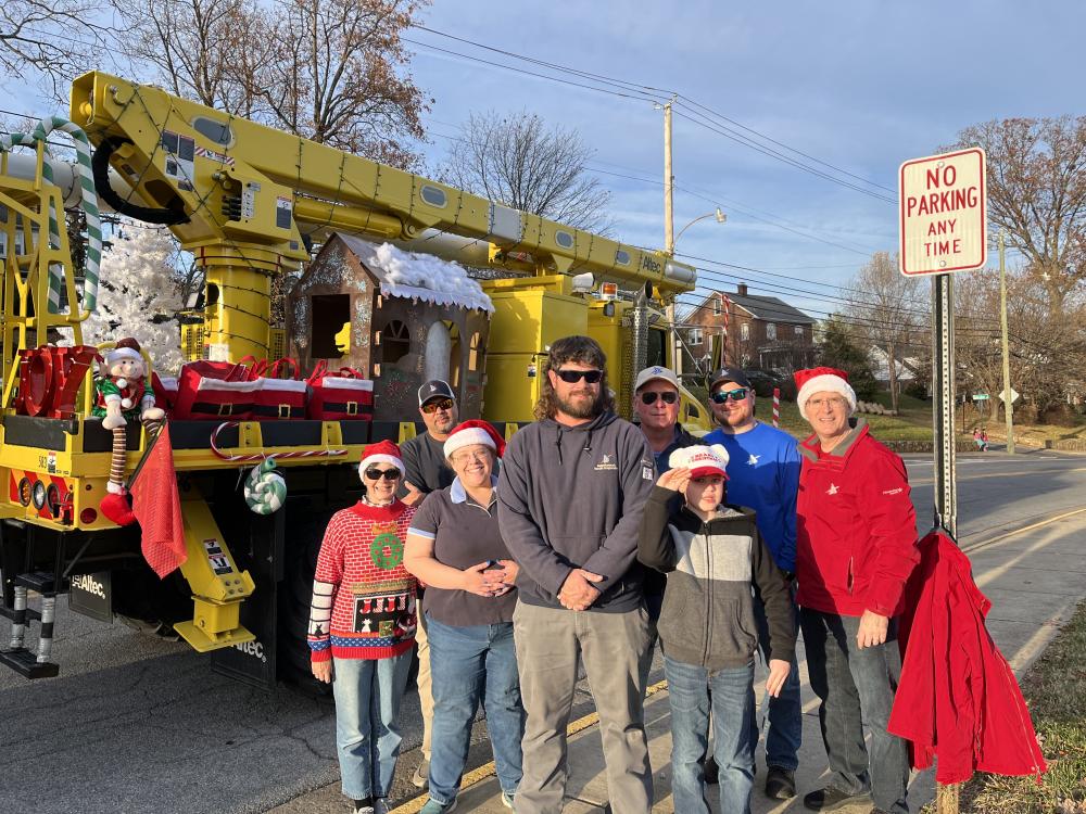 REC Joins Holiday Festivities at Front Royal Christmas Parade myrec